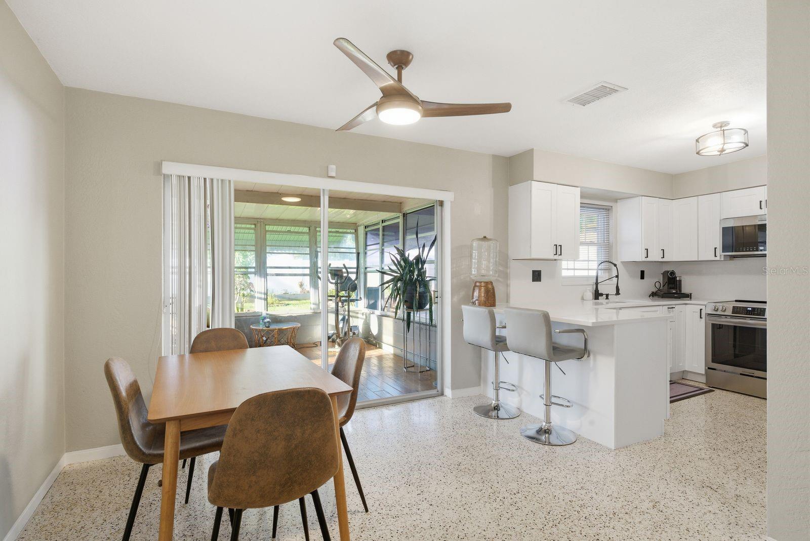 5648 33RD AVE N, ST PETERSBURG, FL, 33710