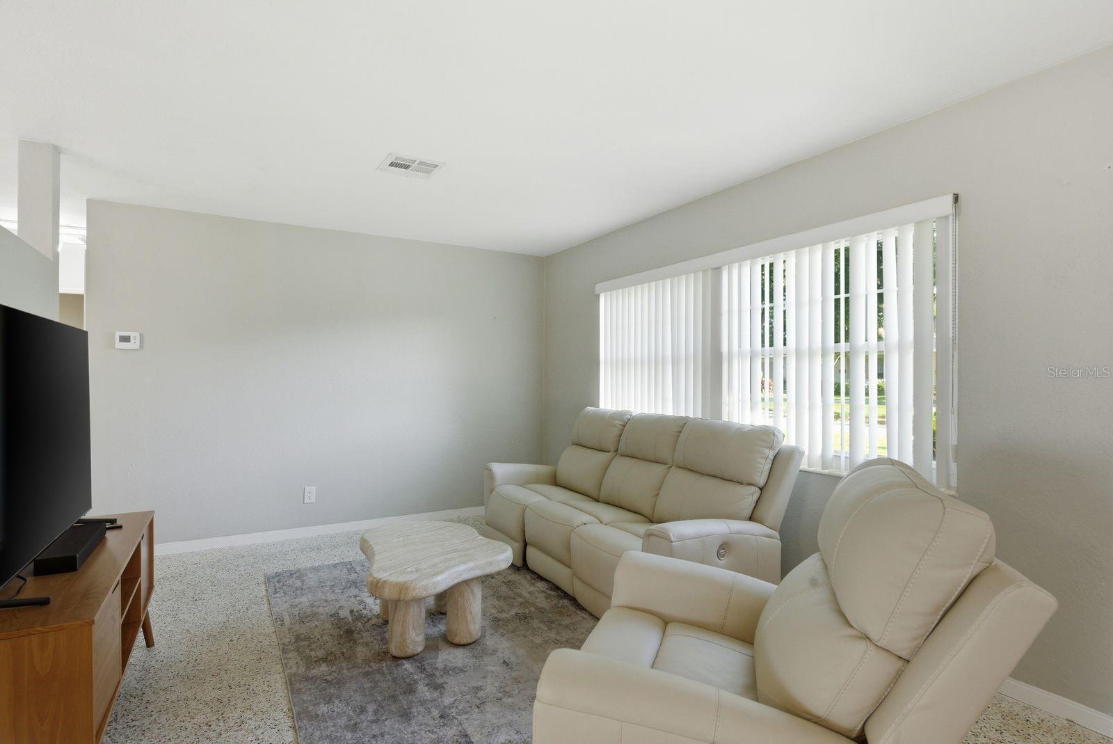 5648 33RD AVE N, ST PETERSBURG, FL, 33710