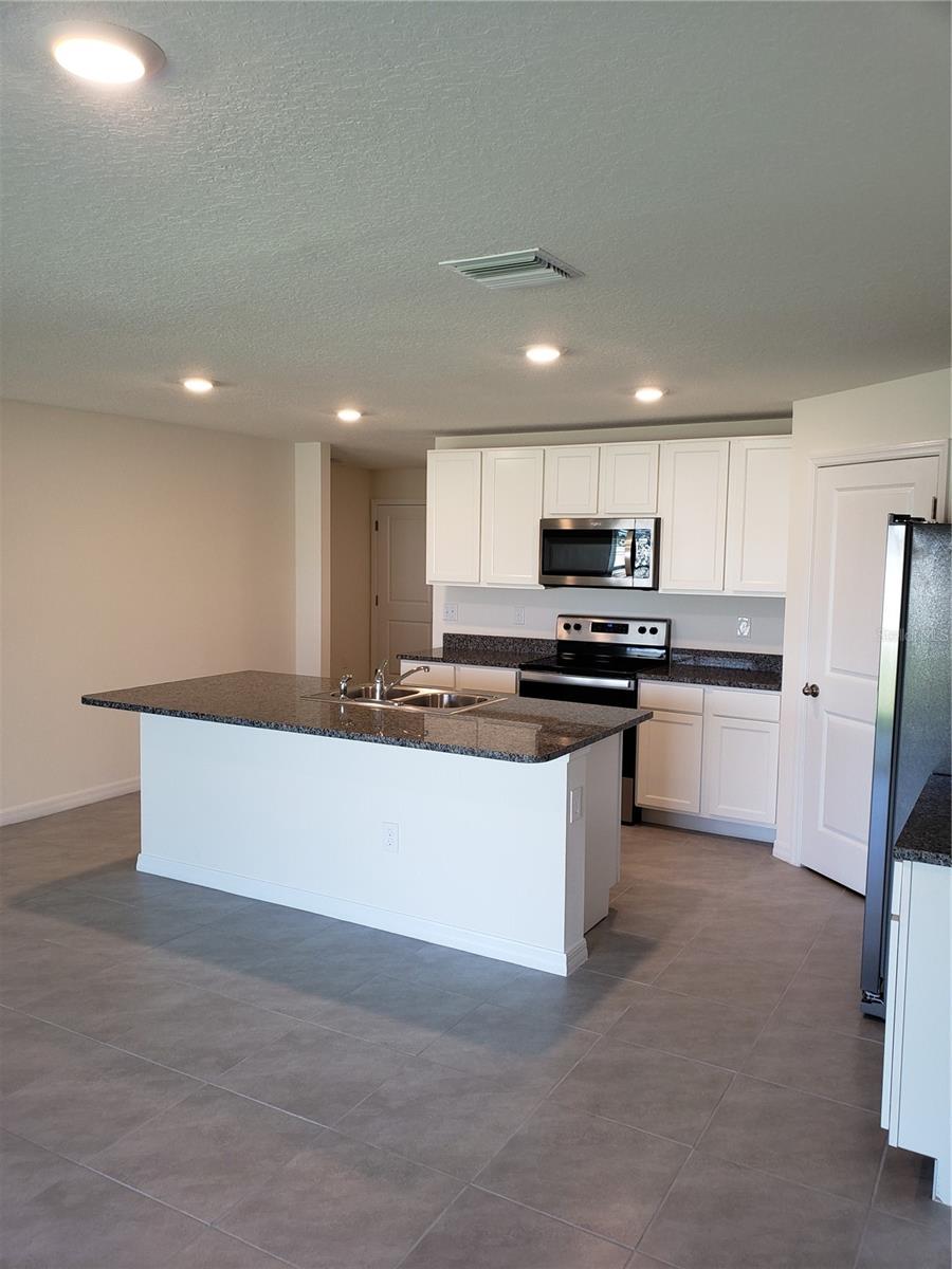 12211 KINGSLEY TRL, PARRISH, FL, 34219