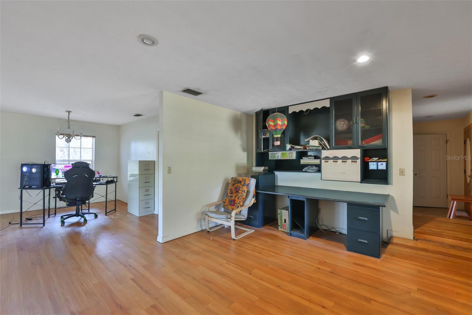 2710 LEWIS RD, DOVER, FL, 33527