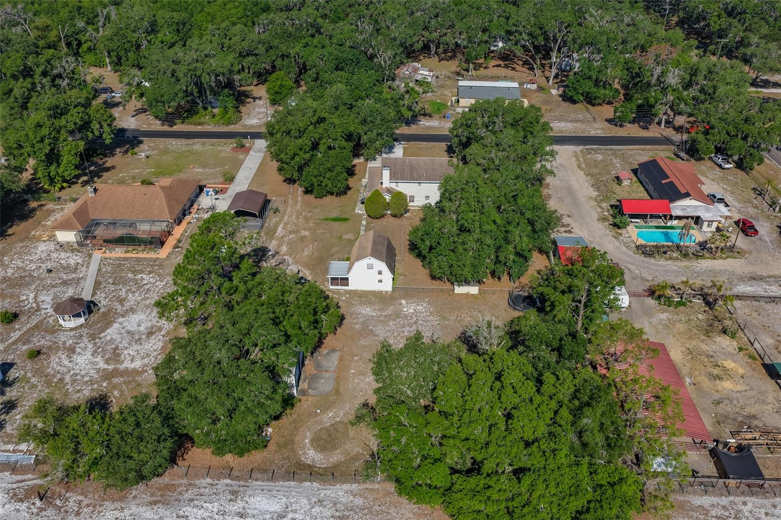2710 LEWIS RD, DOVER, FL, 33527
