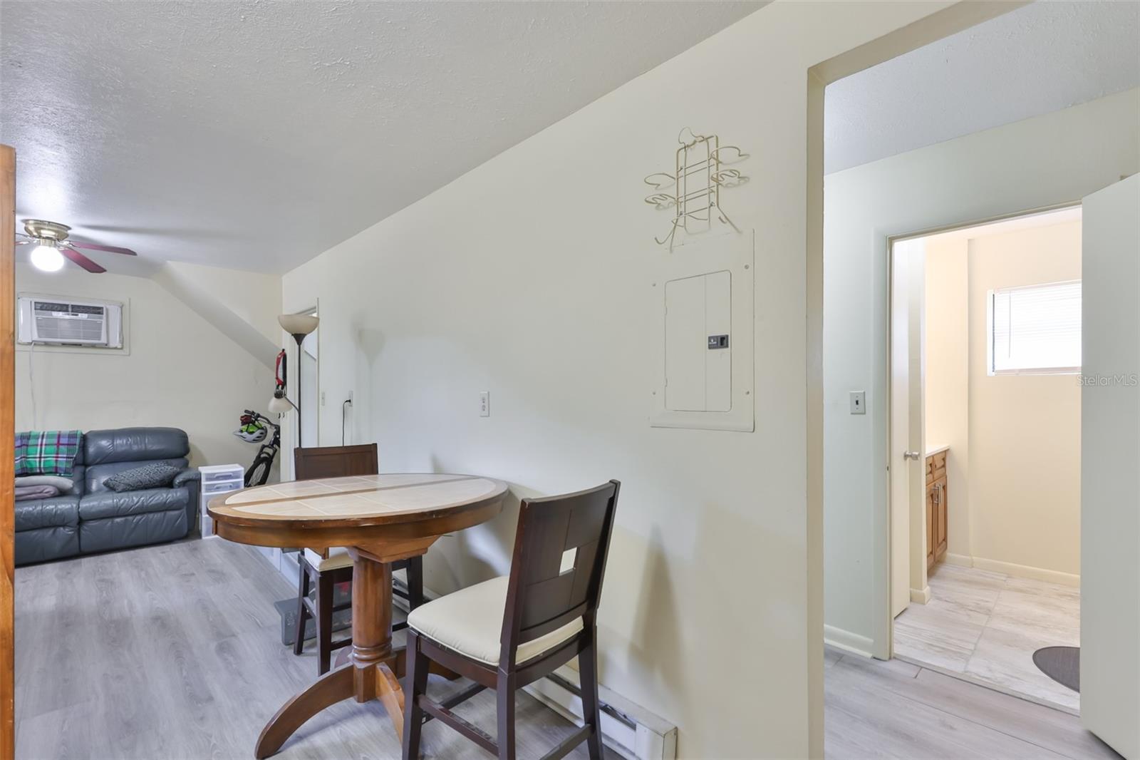 2710 LEWIS RD, DOVER, FL, 33527