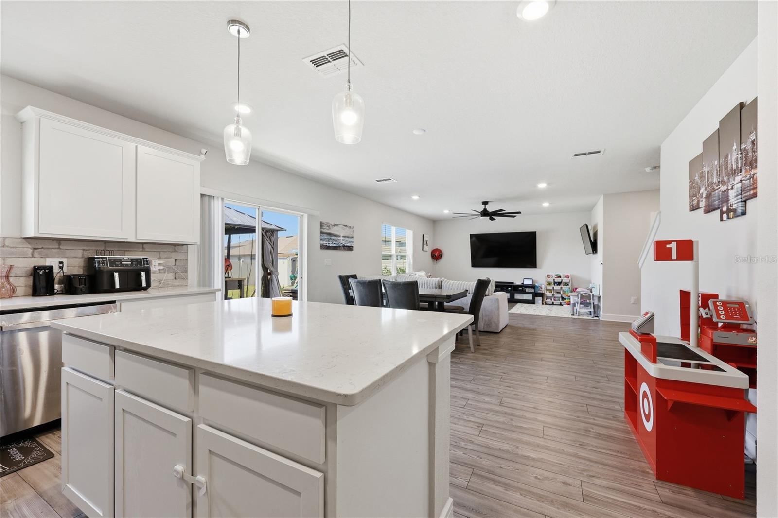 5568 KEATON SPRINGS DR, LAKELAND, FL, 33811