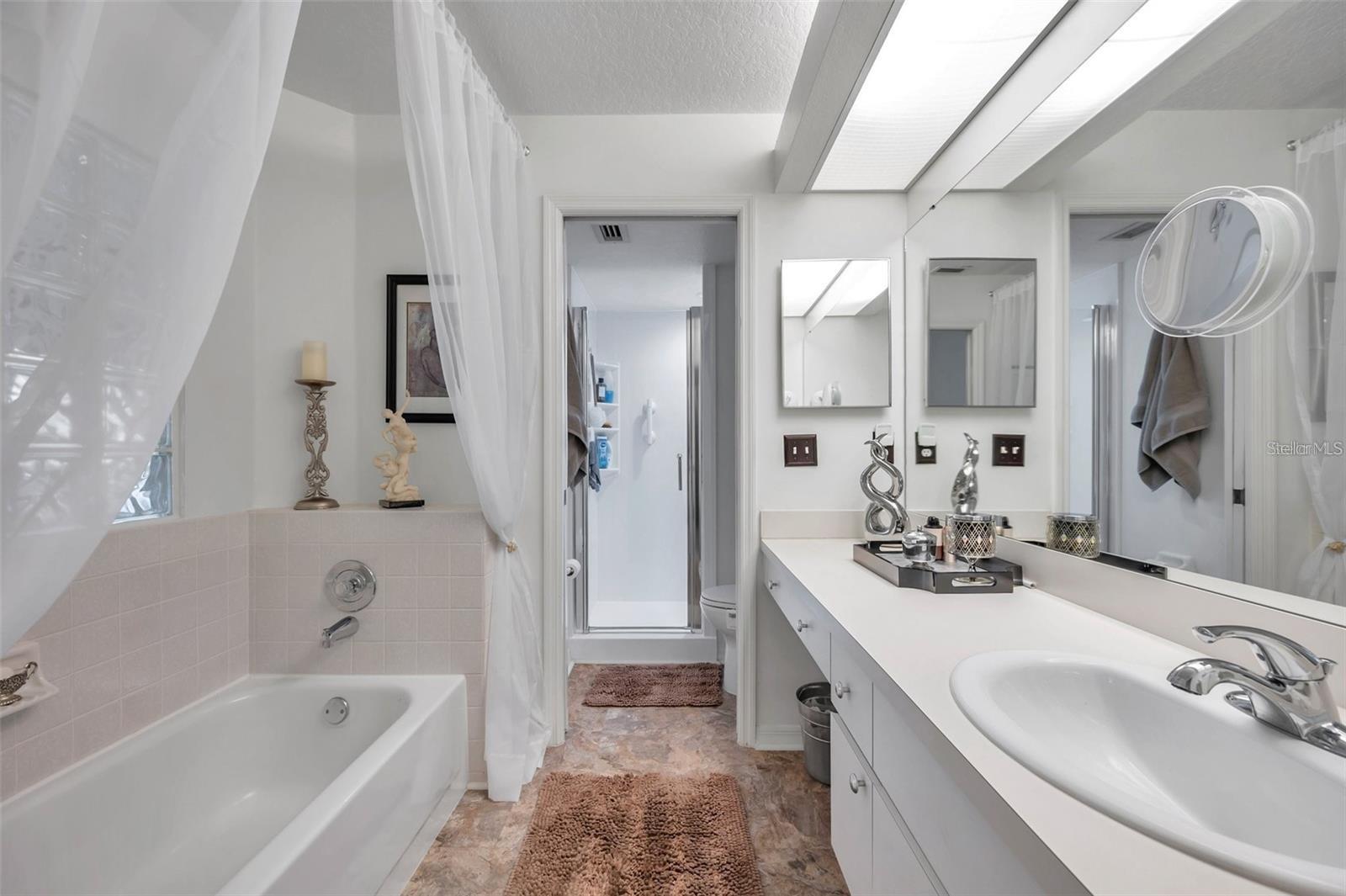 1914 NORTHFORK CIR, CLEARWATER, FL, 33760