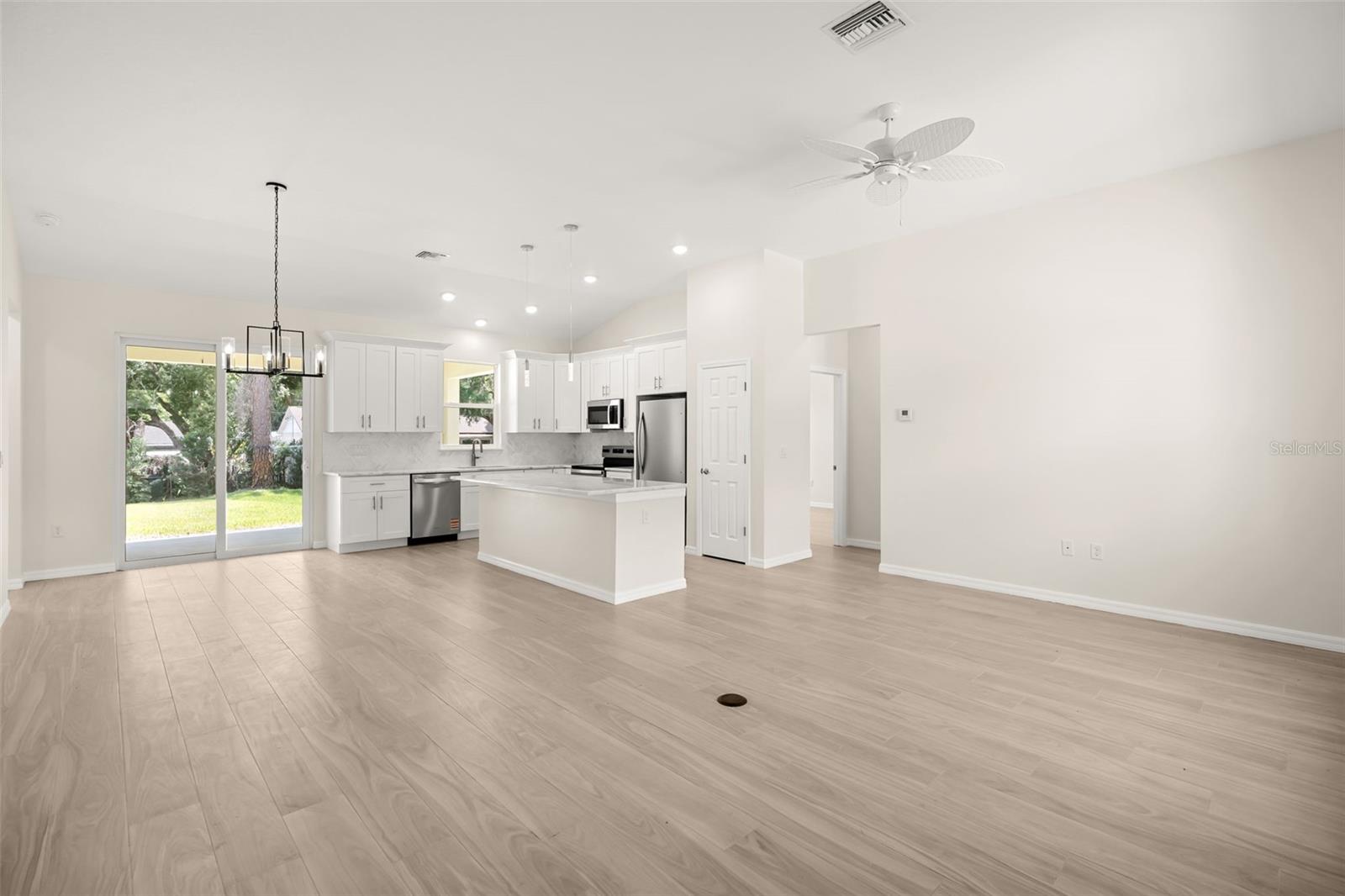 247 DEBARY DR, DEBARY, FL, 32713