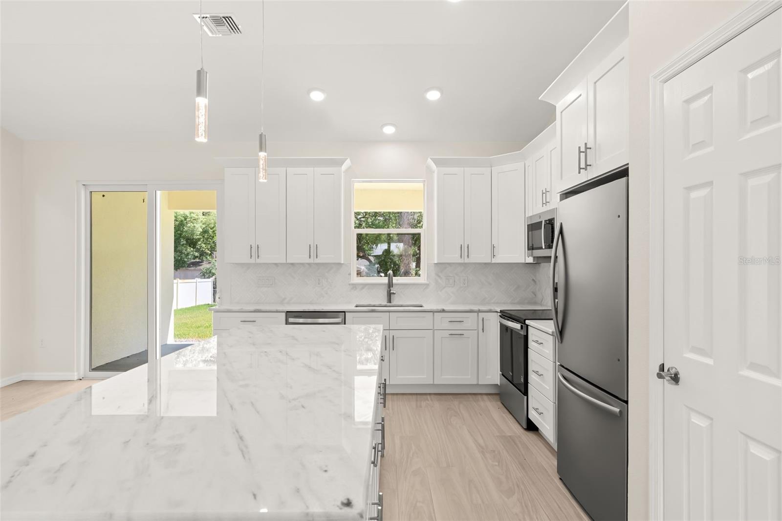247 DEBARY DR, DEBARY, FL, 32713