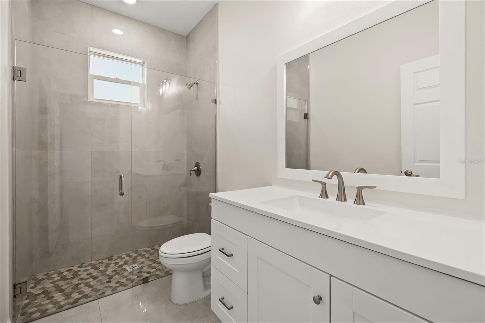 247 DEBARY DR, DEBARY, FL, 32713
