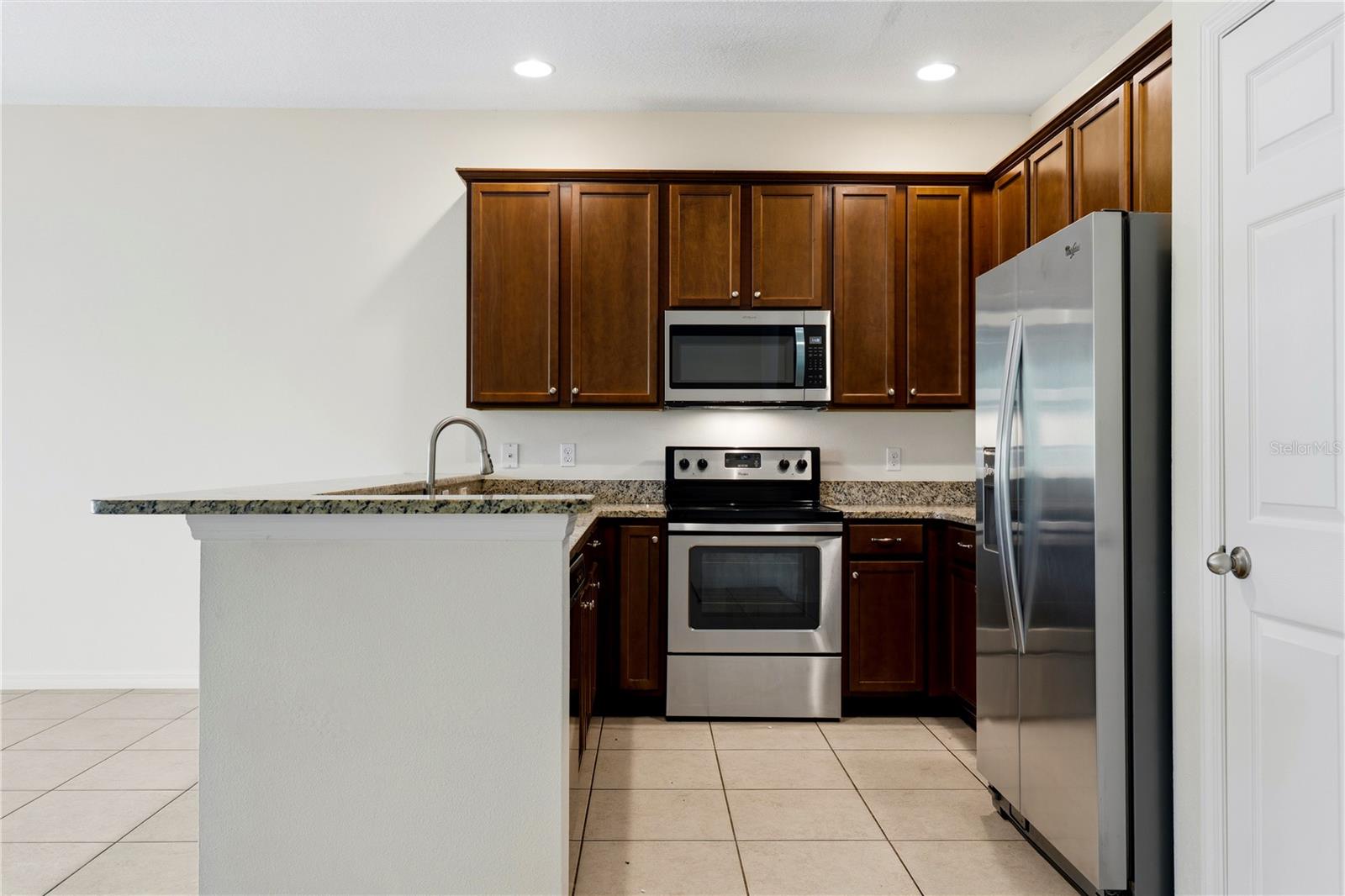 1253 HONEY BLOSSOM DR, ORLANDO, FL, 32824