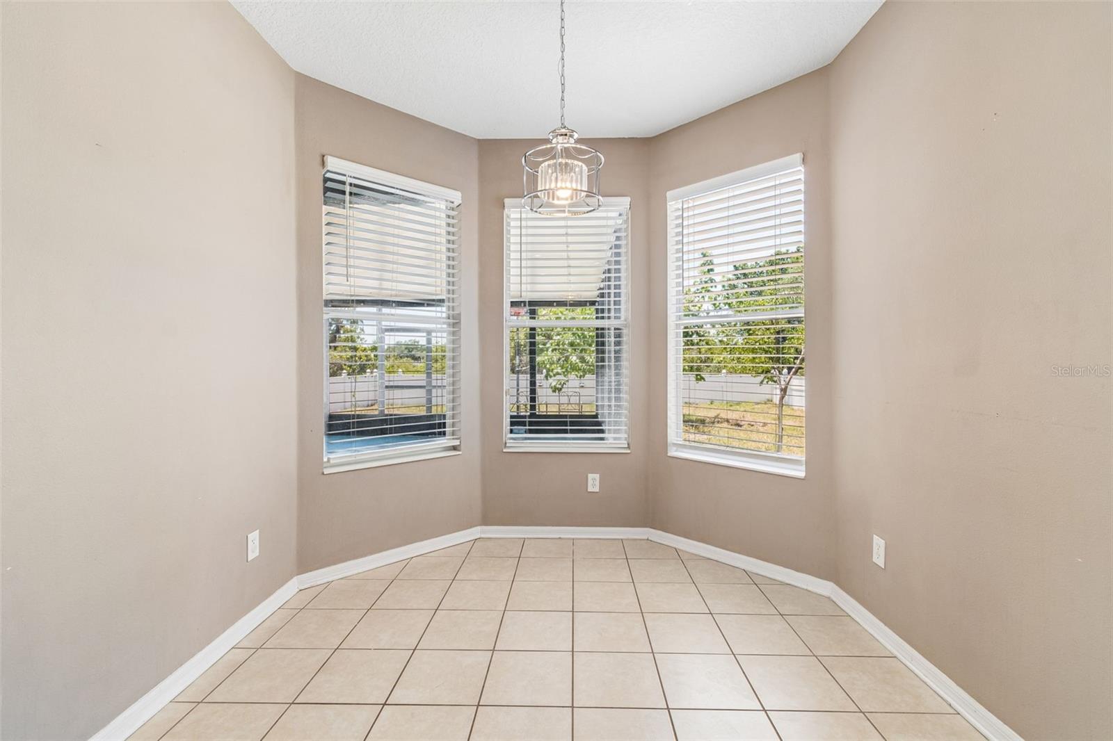 8718 SANDY PLAINS DR, RIVERVIEW, FL, 33578