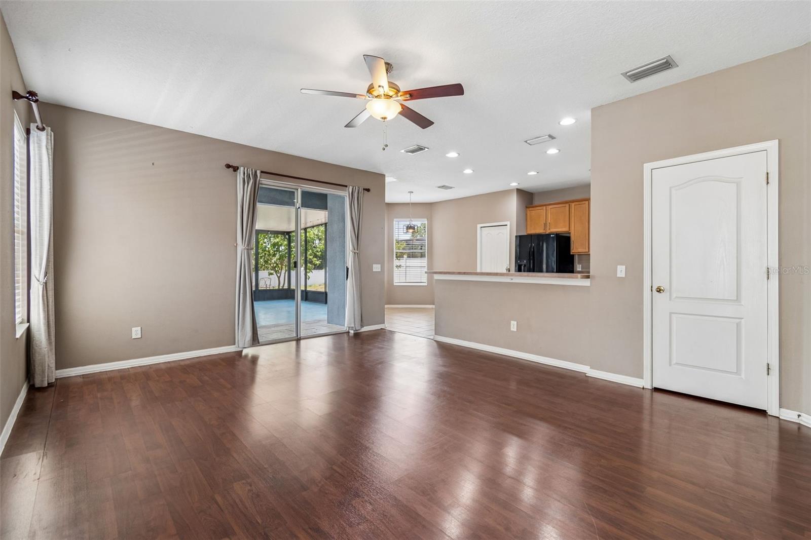 8718 SANDY PLAINS DR, RIVERVIEW, FL, 33578