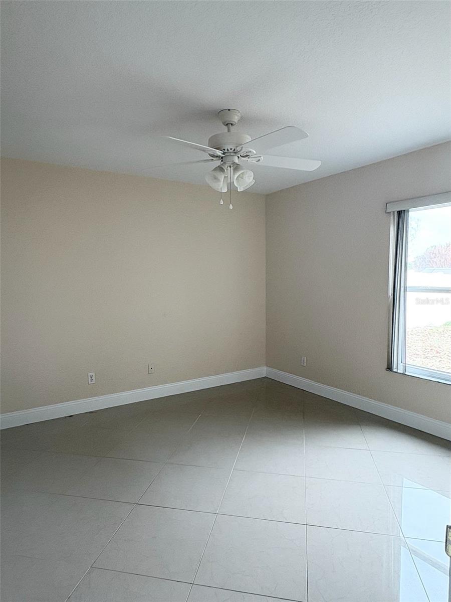 1601 SILHOUETTE DR, CLERMONT, FL, 34711