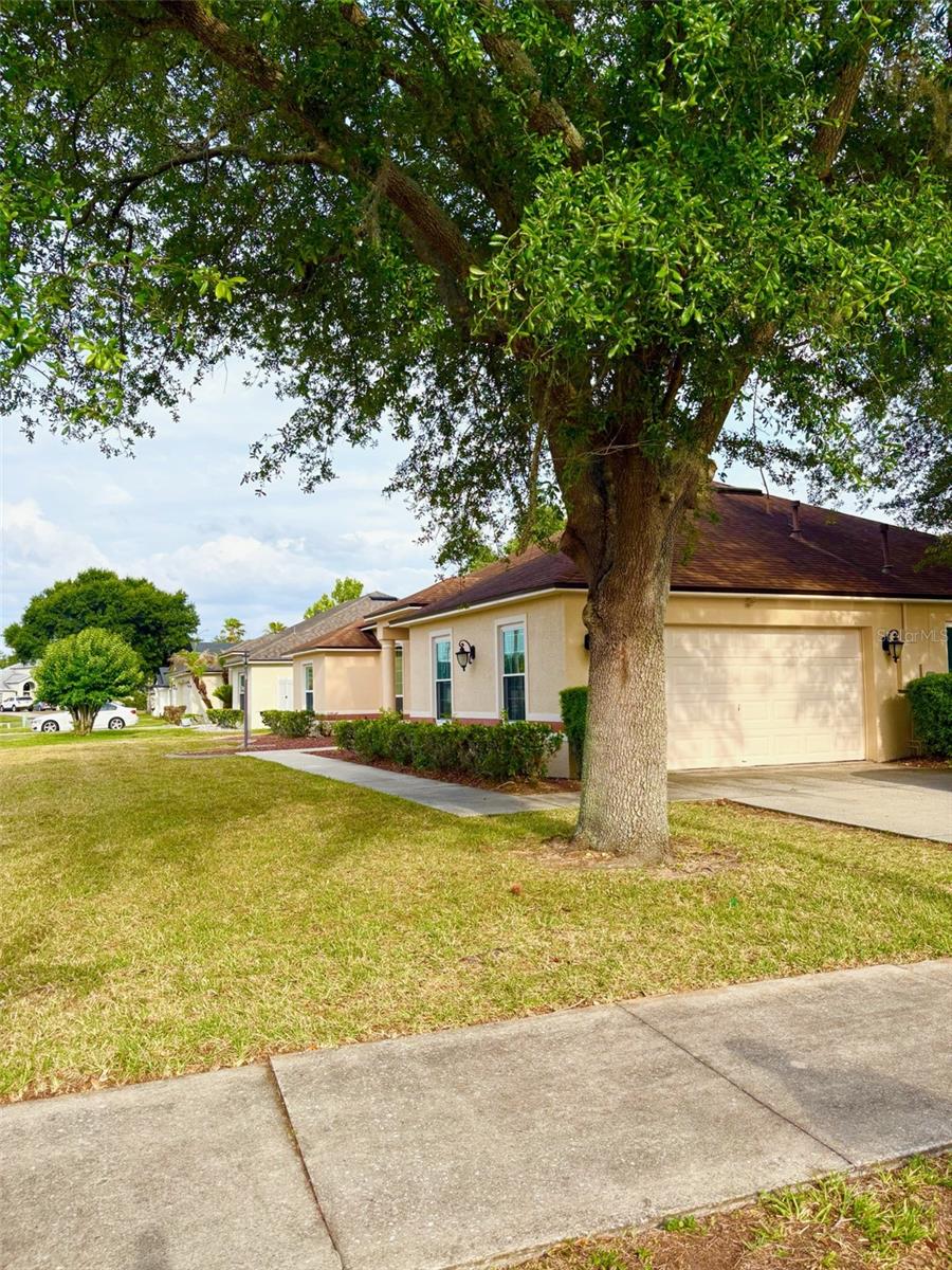 1601 SILHOUETTE DR, CLERMONT, FL, 34711