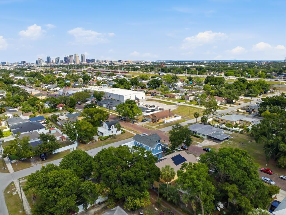 3005 W CHESTNUT ST, TAMPA, FL, 33607