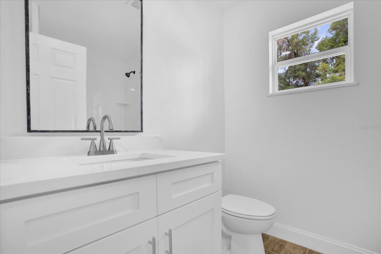 300 CHEROKEE AVE, ORANGE CITY, FL, 32763