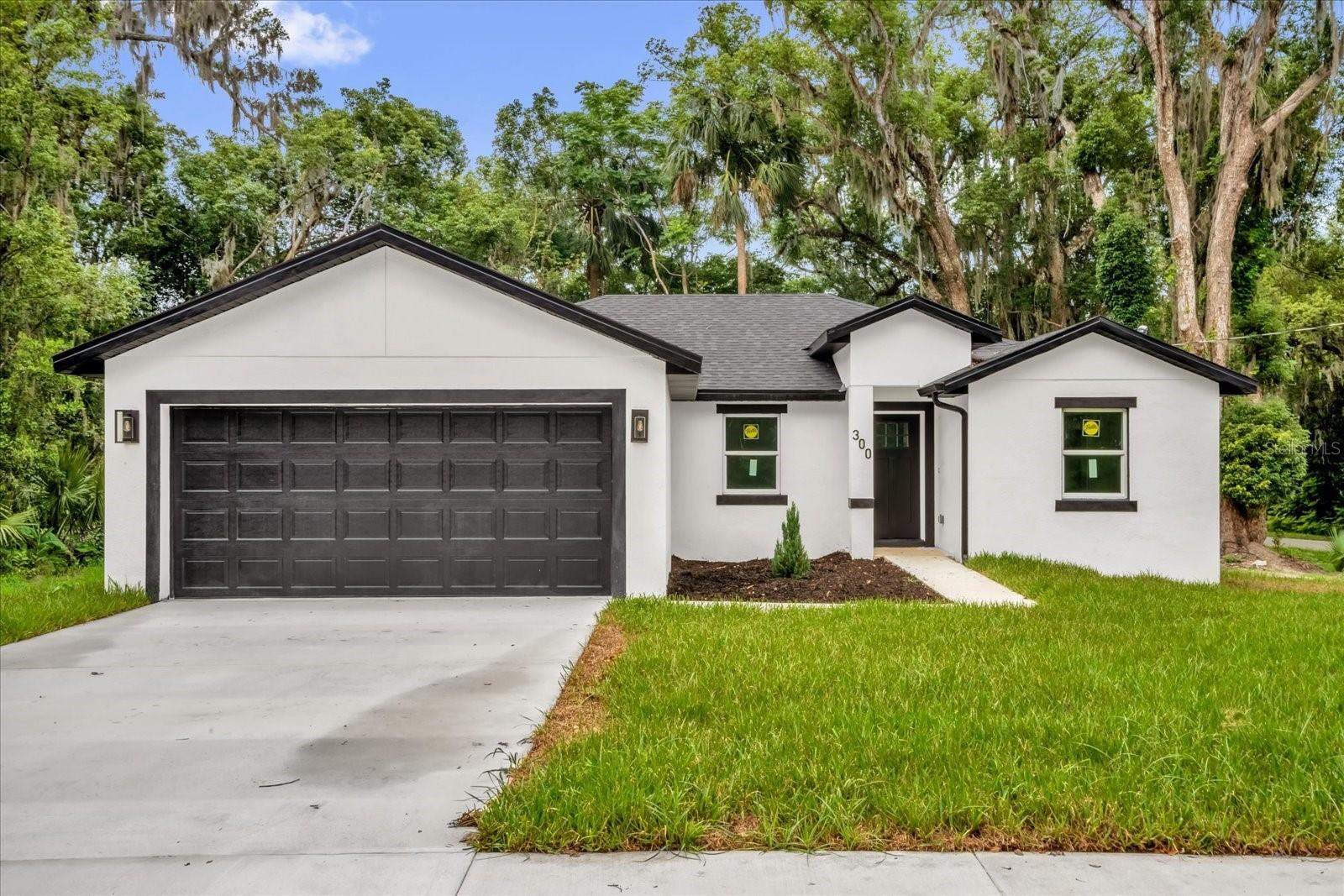 300 CHEROKEE AVE, ORANGE CITY, FL, 32763
