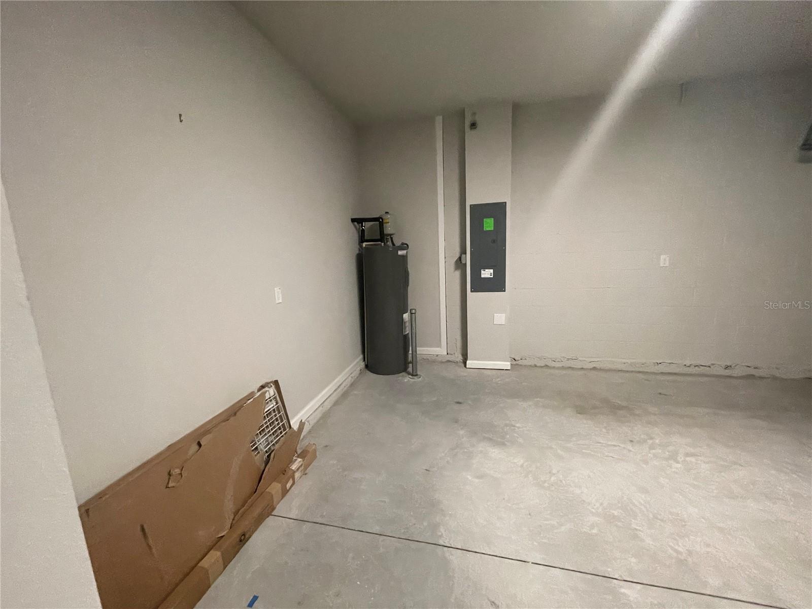 26068 WOVEN WICKER BND, LUTZ, FL, 33559