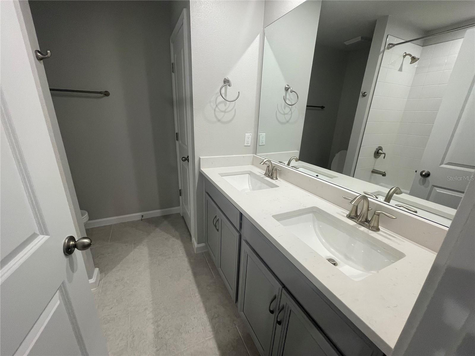 26068 WOVEN WICKER BND, LUTZ, FL, 33559
