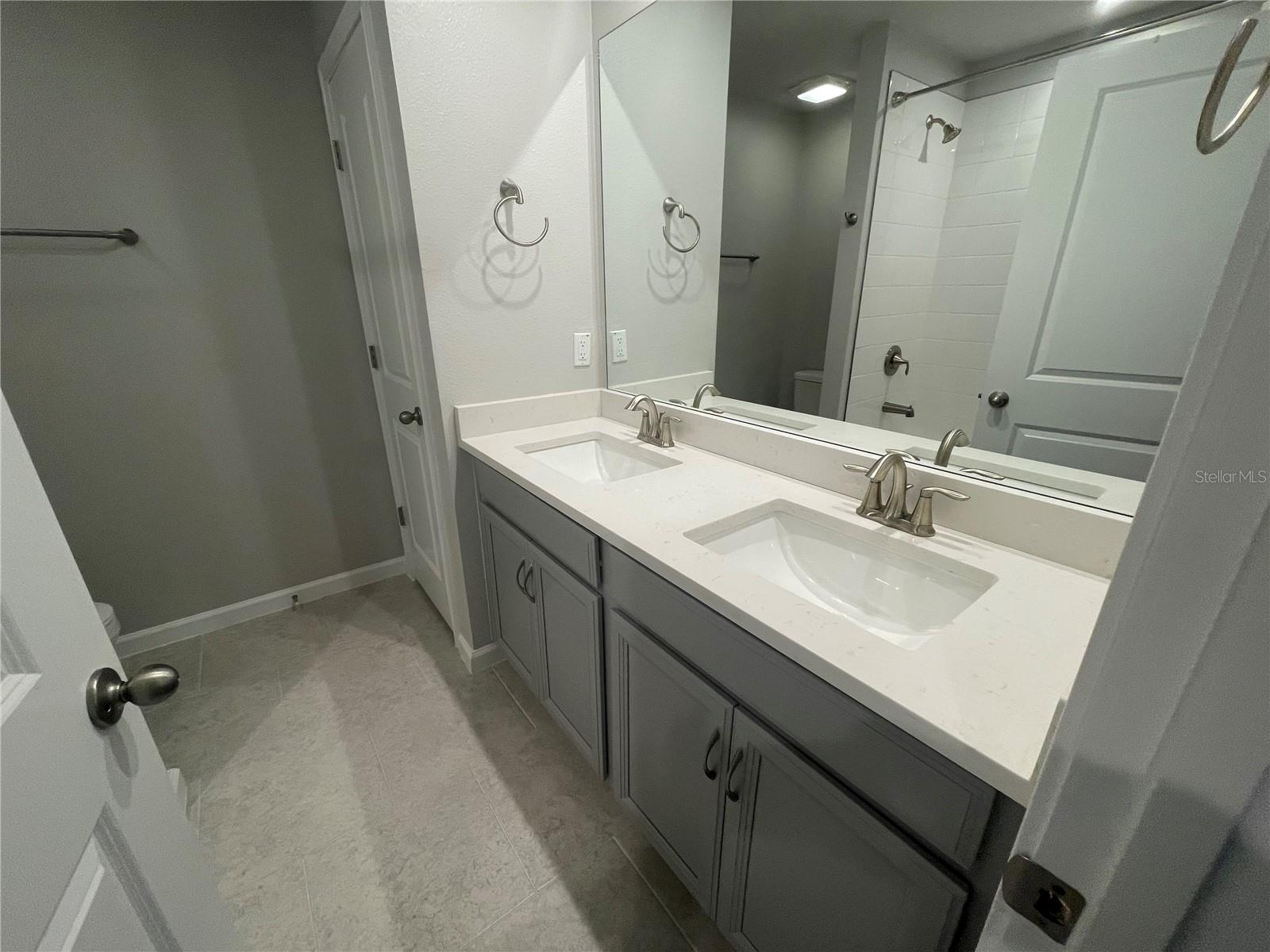 26068 WOVEN WICKER BND, LUTZ, FL, 33559
