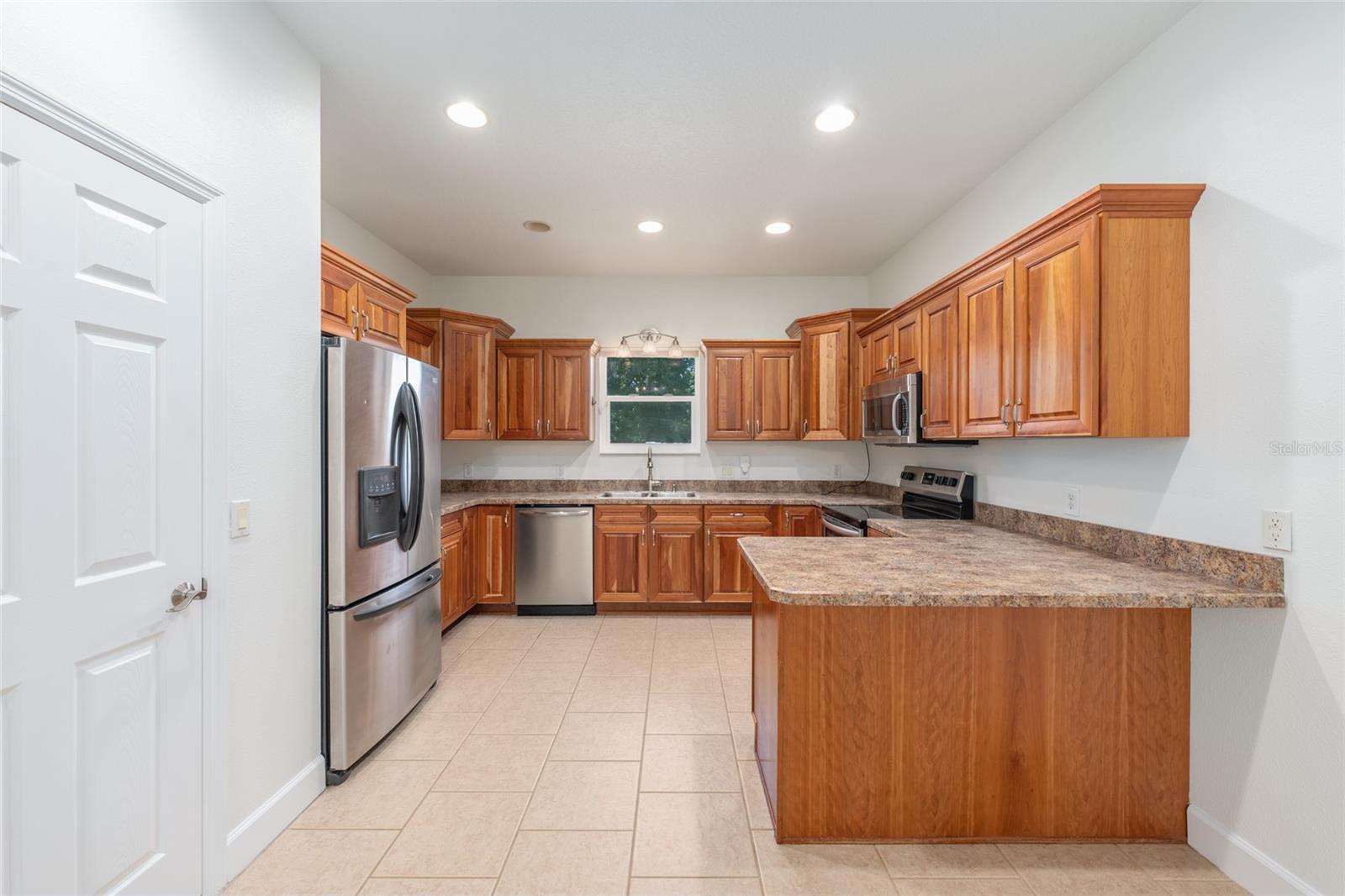 4735 SE 112TH STREET RD, BELLEVIEW, FL, 34420
