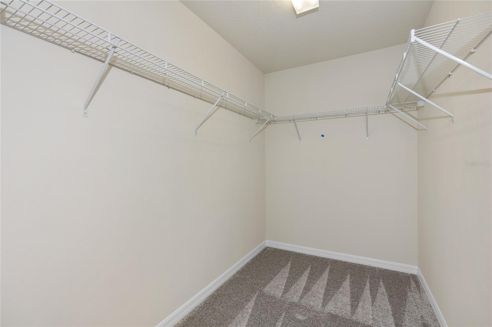 10566 EVENING STAR STREET, ORLANDO, FL, 32829