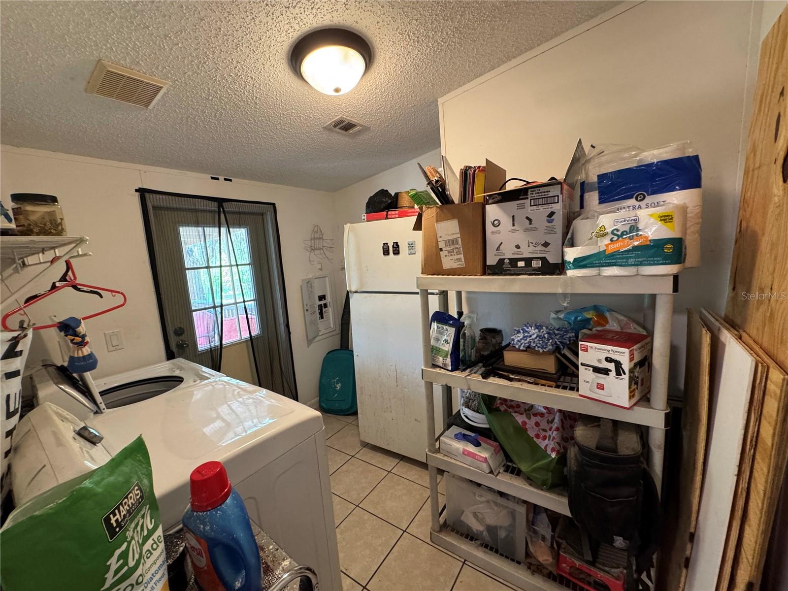 31601 SPRUCE DR, EUSTIS, FL, 32736