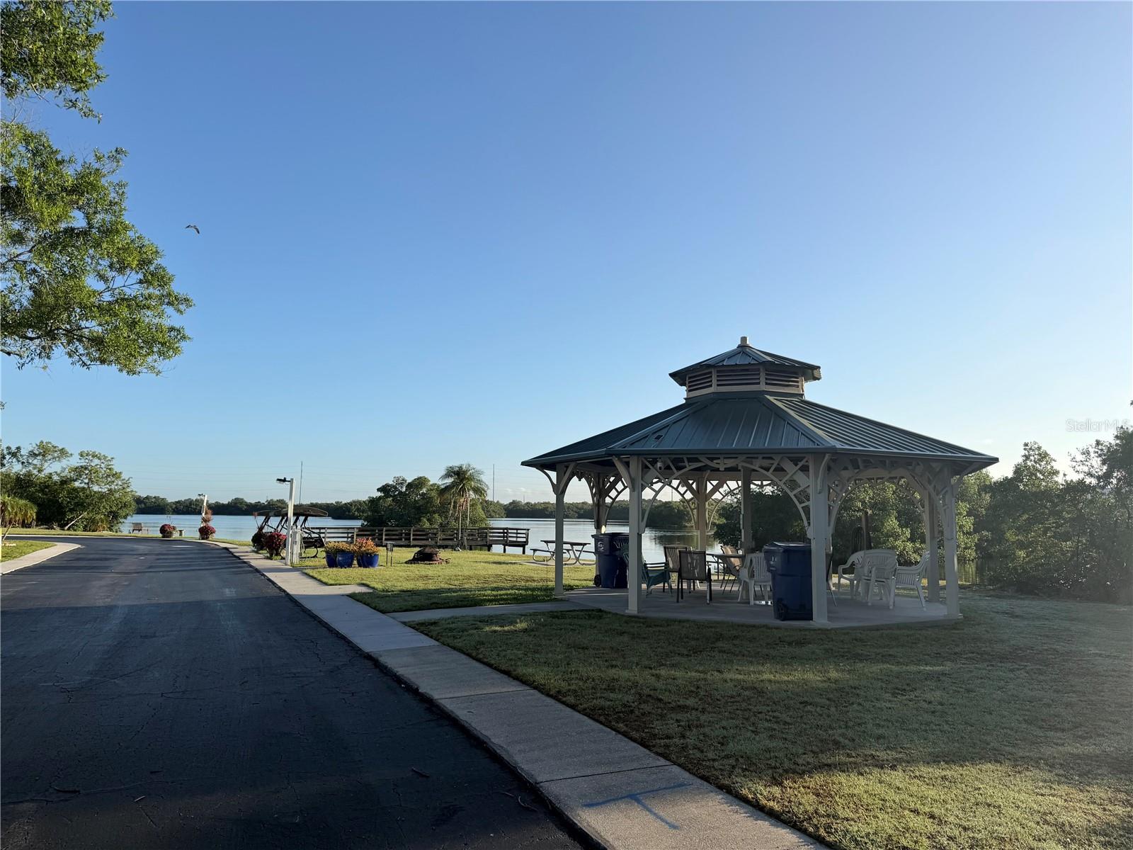 10399 67TH AVE #4, SEMINOLE, FL, 33772