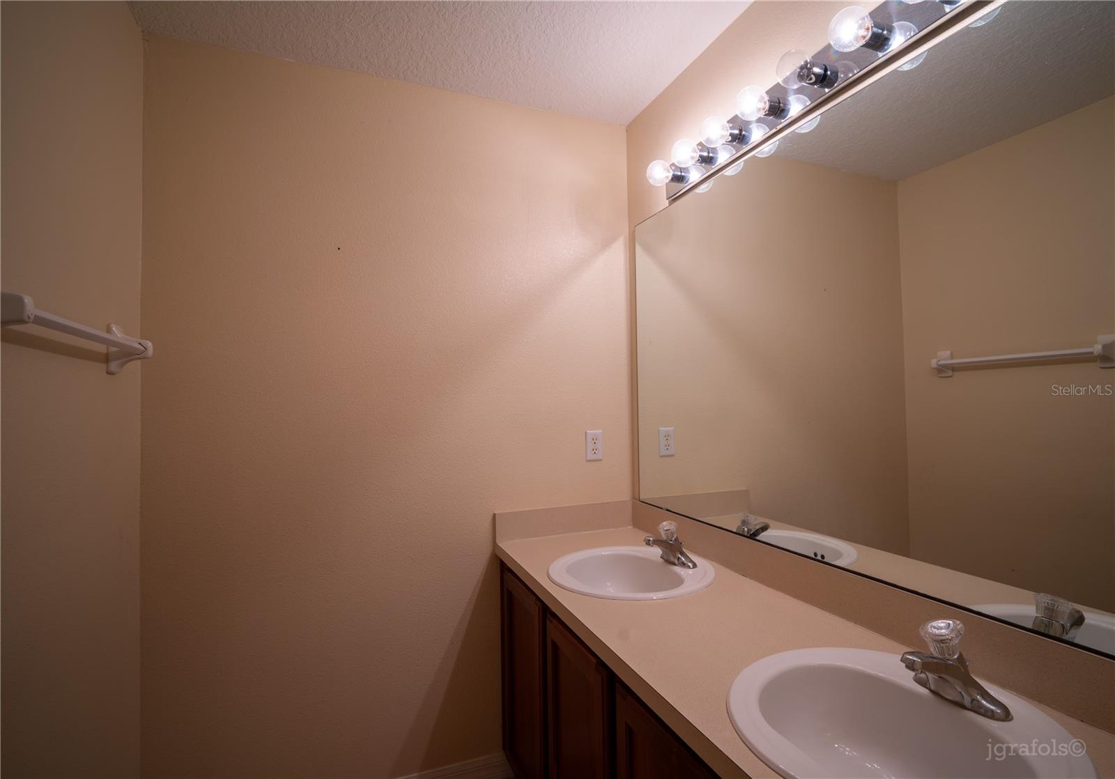 2136 SHADOW CREEK DR, KISSIMMEE, FL, 34746