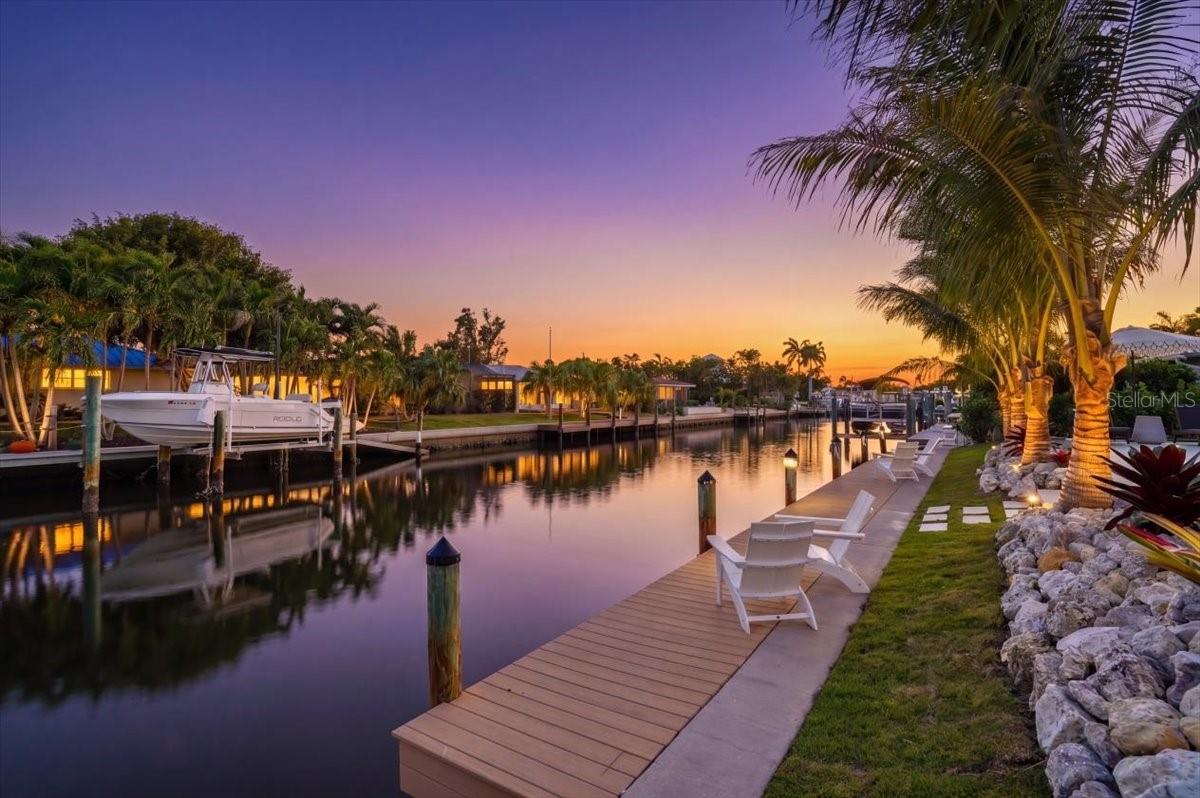 618 GLADSTONE LN, HOLMES BEACH, FL, 34217