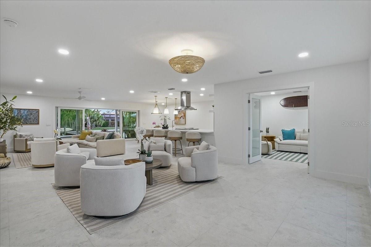 618 GLADSTONE LN, HOLMES BEACH, FL, 34217