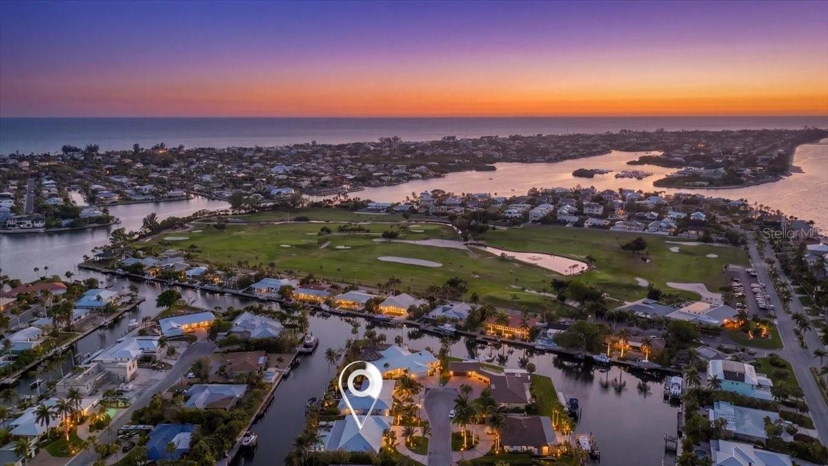 618 GLADSTONE LN, HOLMES BEACH, FL, 34217