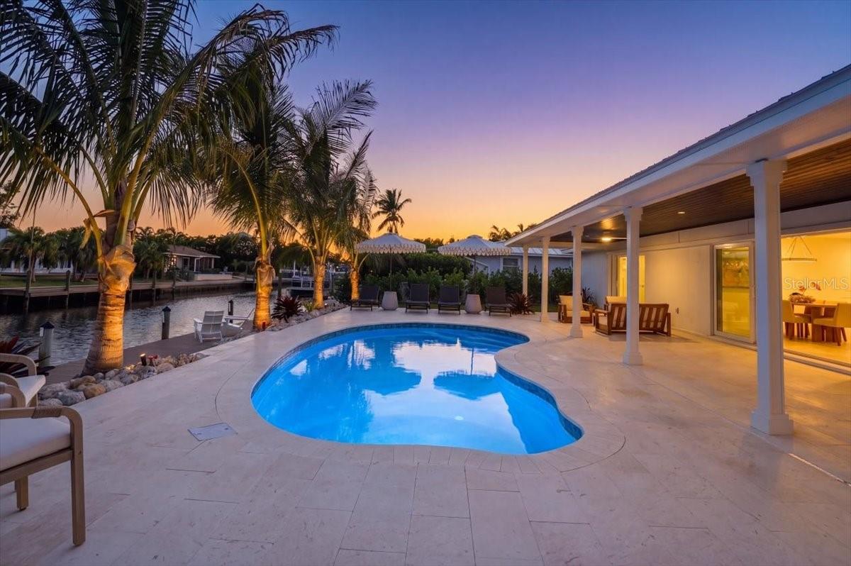618 GLADSTONE LN, HOLMES BEACH, FL, 34217