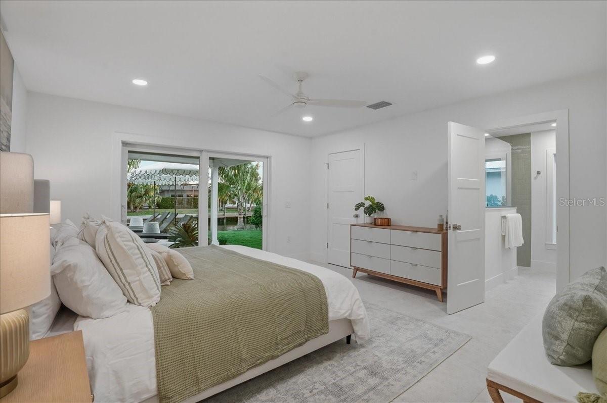 618 GLADSTONE LN, HOLMES BEACH, FL, 34217