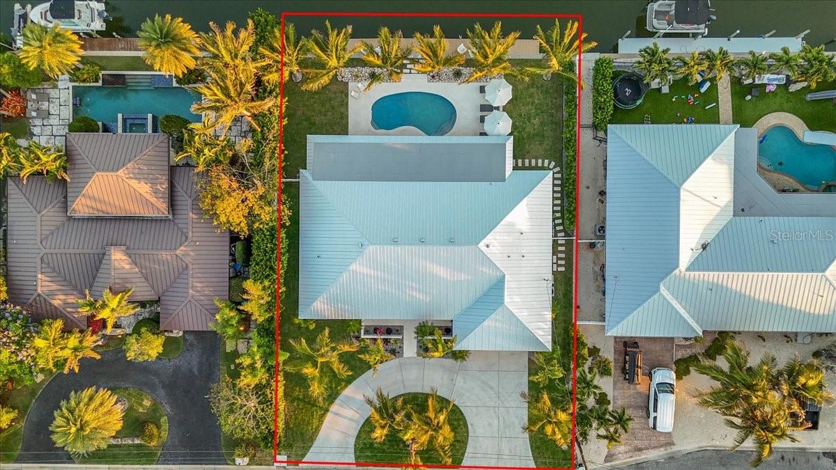 618 GLADSTONE LN, HOLMES BEACH, FL, 34217