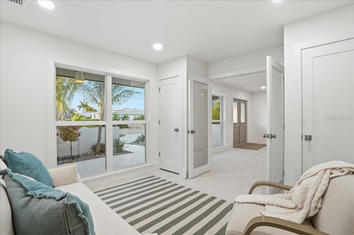 618 GLADSTONE LN, HOLMES BEACH, FL, 34217