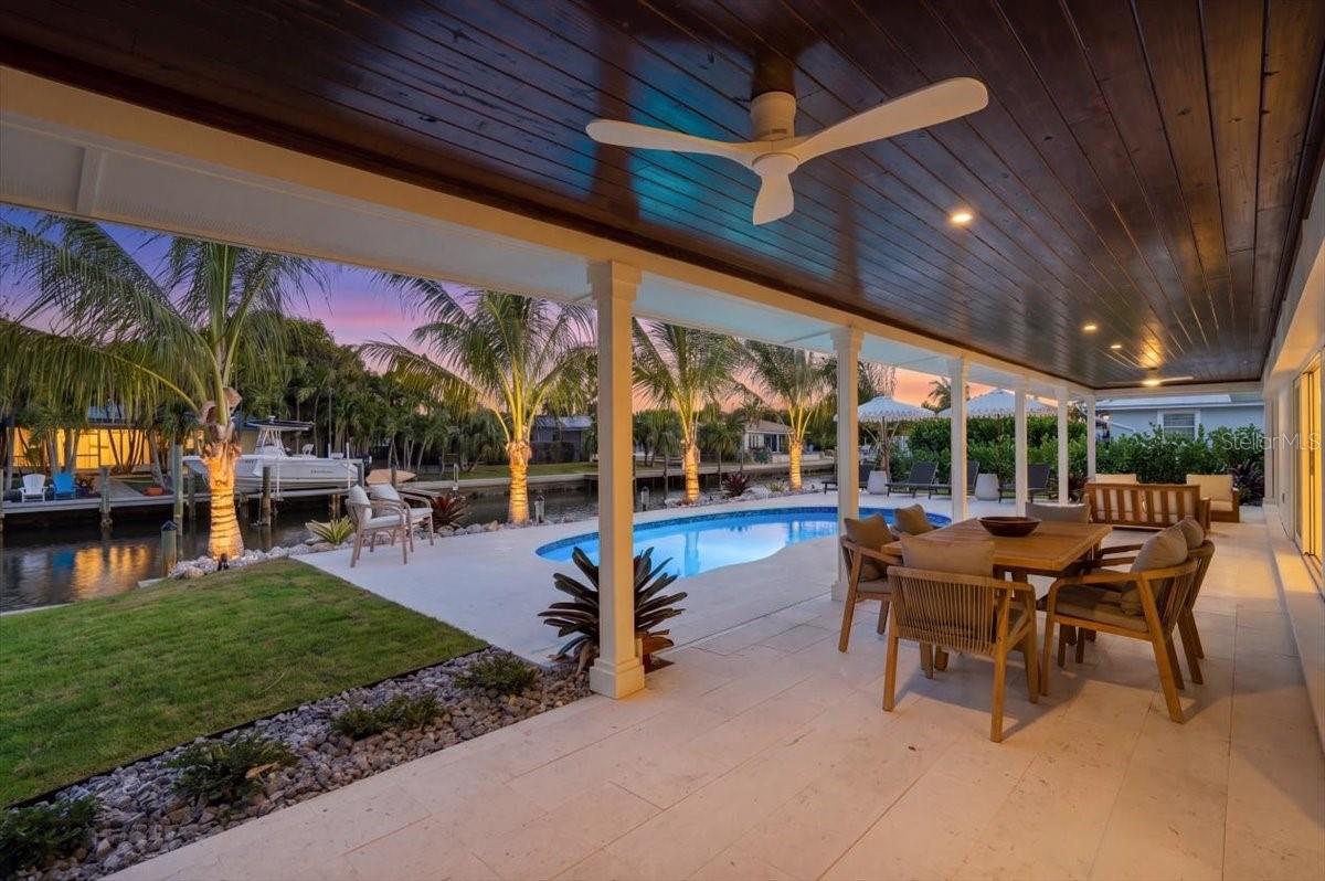618 GLADSTONE LN, HOLMES BEACH, FL, 34217