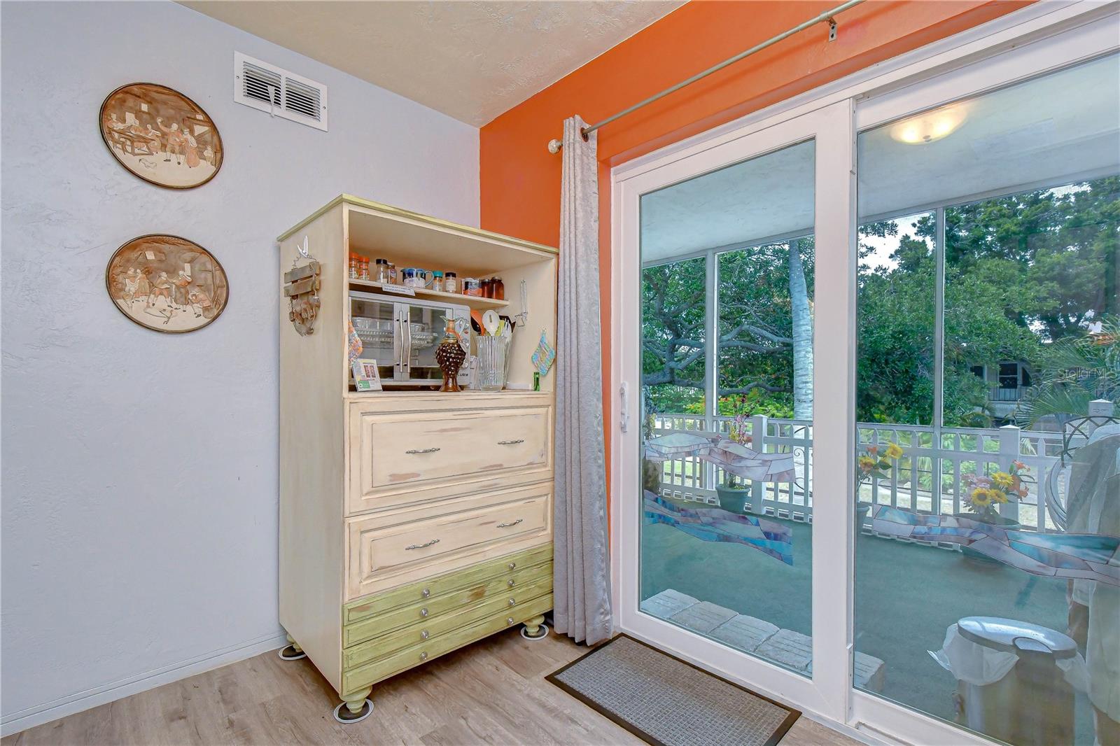 4022 57TH ST N #260, KENNETH CITY, FL, 33709