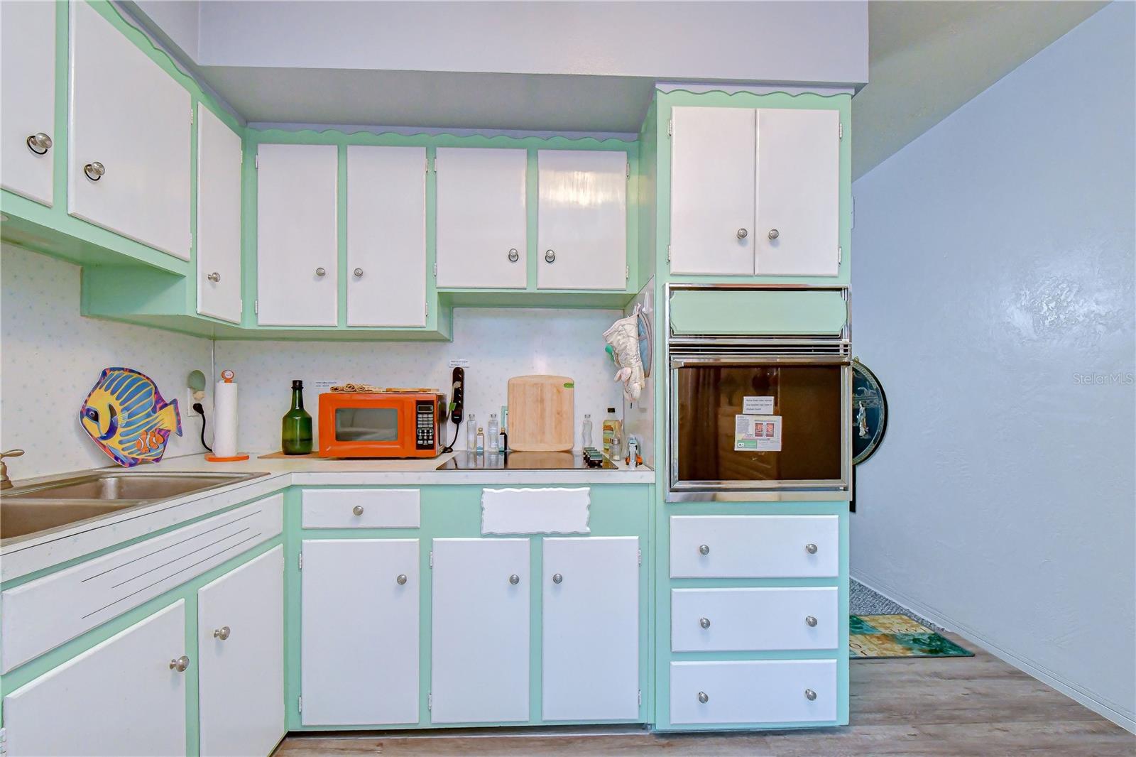 4022 57TH ST N #260, KENNETH CITY, FL, 33709