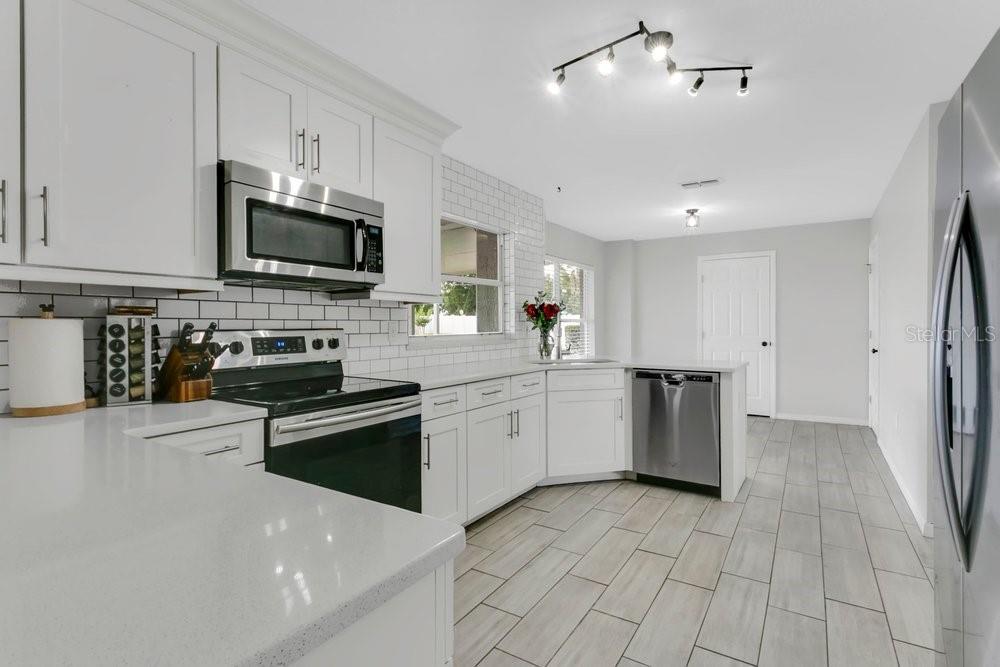6501 FOX TREE LN, LAKELAND, FL, 33813