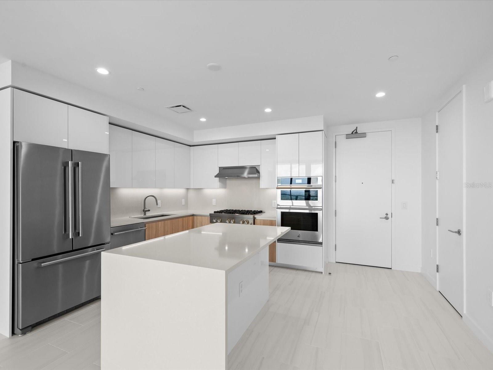 400 CENTRAL AVE #3508, ST PETERSBURG, FL, 33701