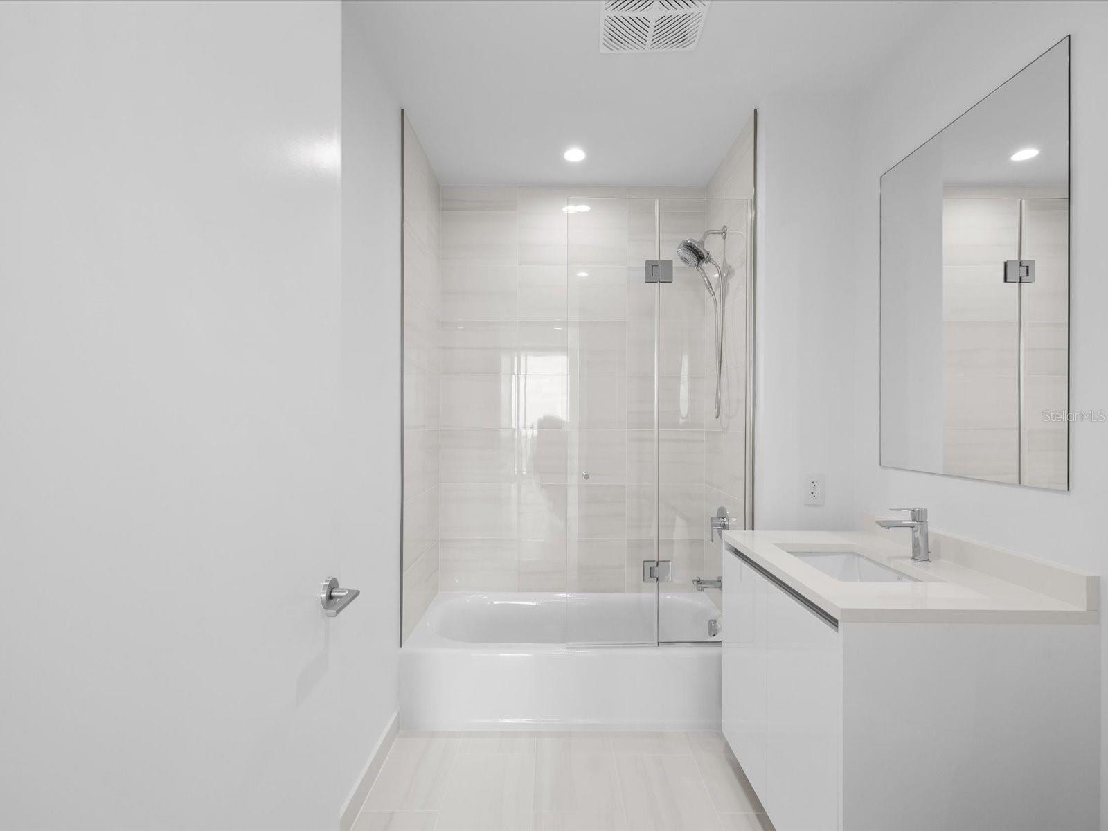 400 CENTRAL AVE #3508, ST PETERSBURG, FL, 33701