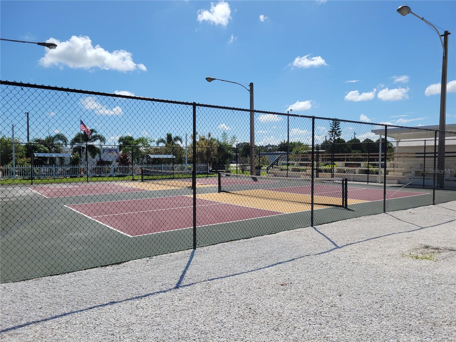 1792 MIDLOTHIAN ST, SARASOTA, FL, 34234
