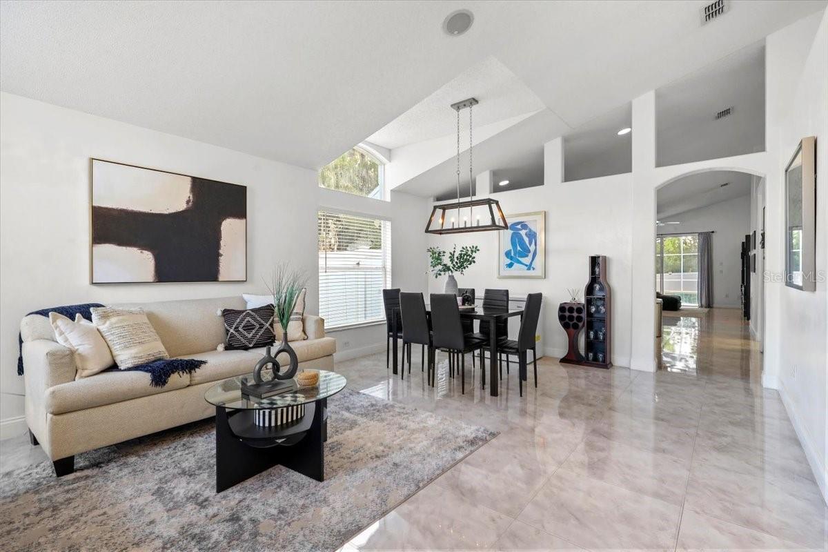 6847 BOUGANVILLEA CRESCENT DR, ORLANDO, FL, 32809