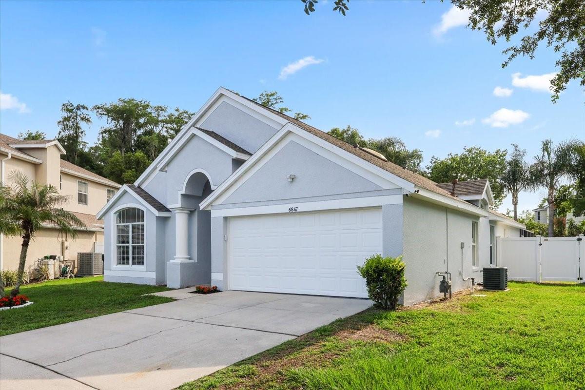 6847 BOUGANVILLEA CRESCENT DR, ORLANDO, FL, 32809