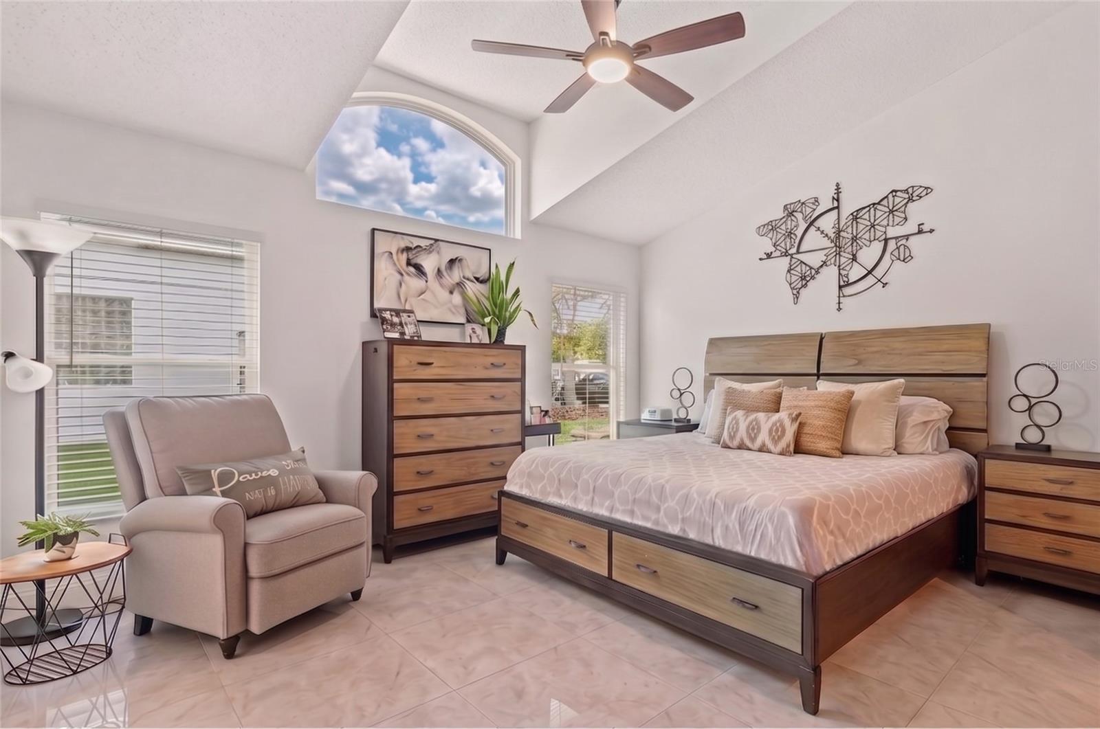 6847 BOUGANVILLEA CRESCENT DR, ORLANDO, FL, 32809