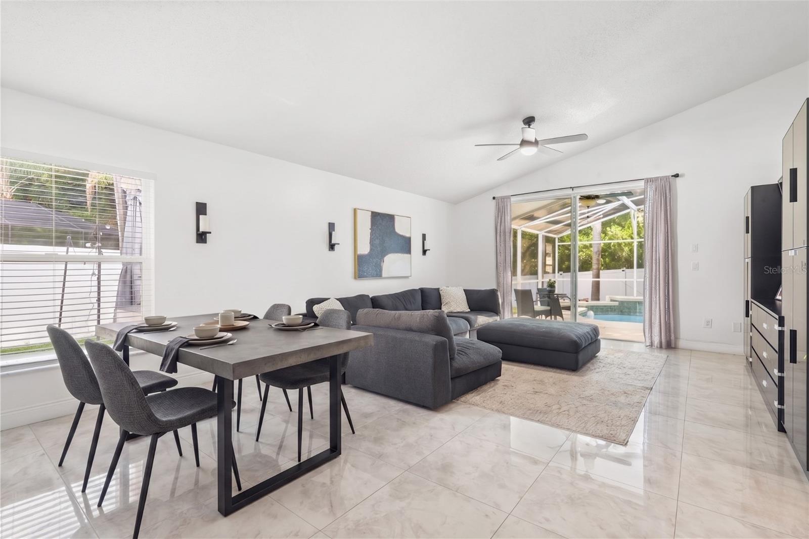 6847 BOUGANVILLEA CRESCENT DR, ORLANDO, FL, 32809