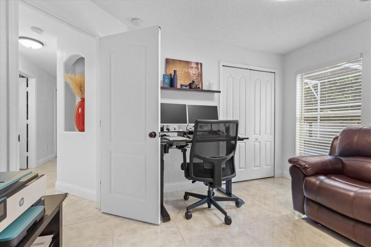 6847 BOUGANVILLEA CRESCENT DR, ORLANDO, FL, 32809