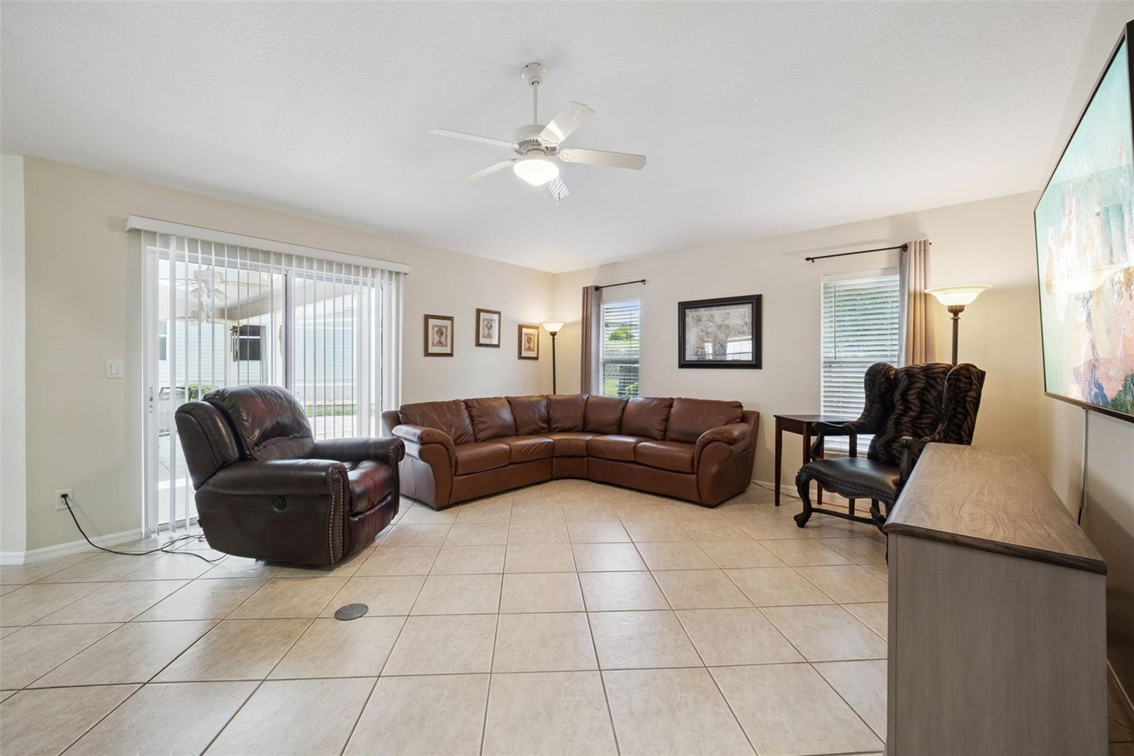 21101 BRAVEHEART DR, LEESBURG, FL, 34748