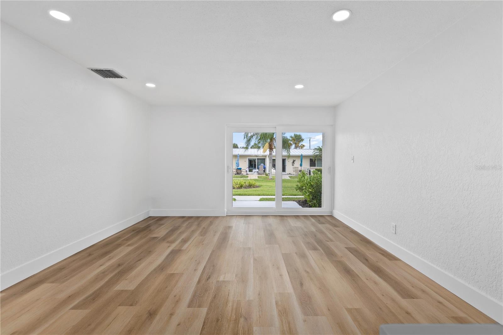5830 MIDNIGHT PASS RD #29, SARASOTA, FL, 34242