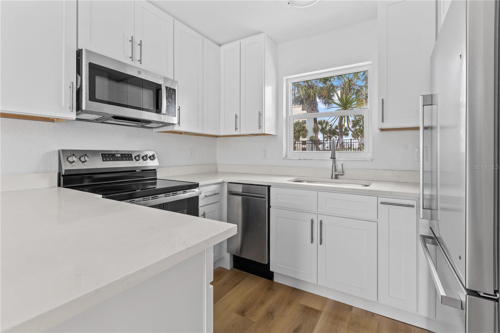 5830 MIDNIGHT PASS RD #29, SARASOTA, FL, 34242