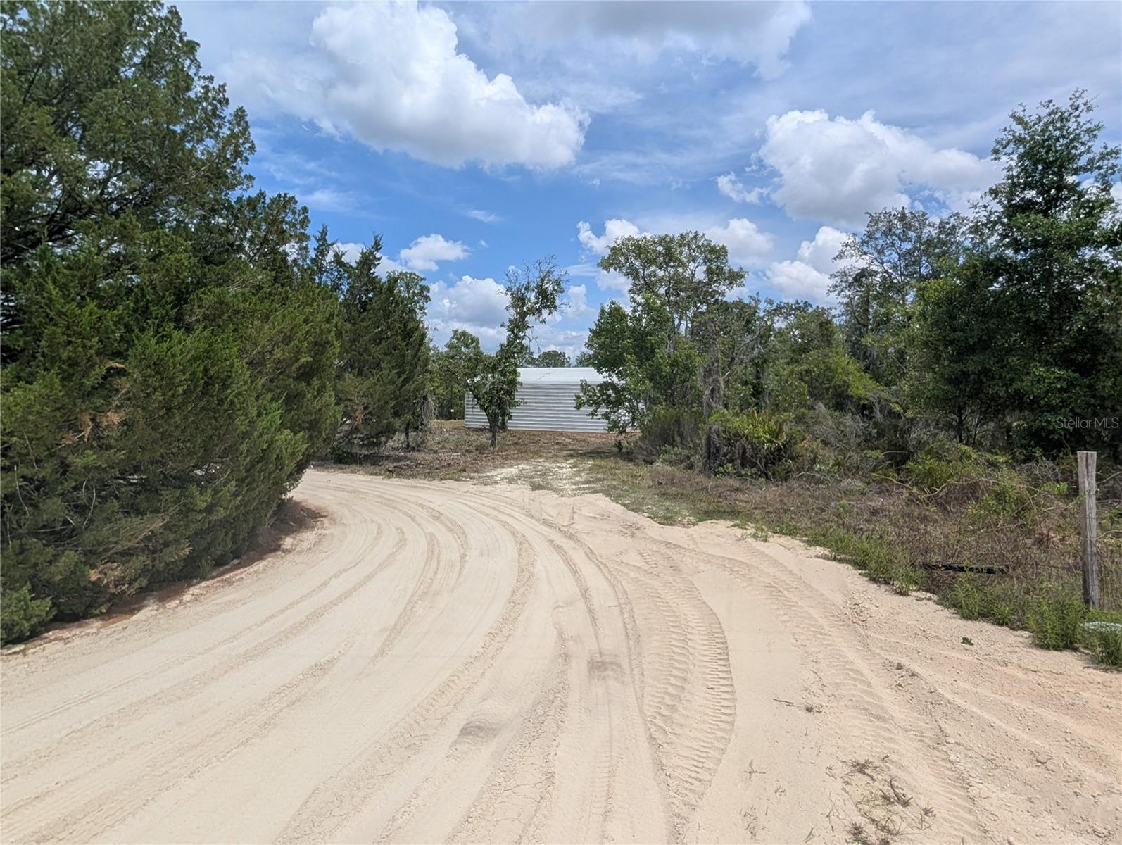 1871 NE 154TH AVE, WILLISTON, FL, 32696